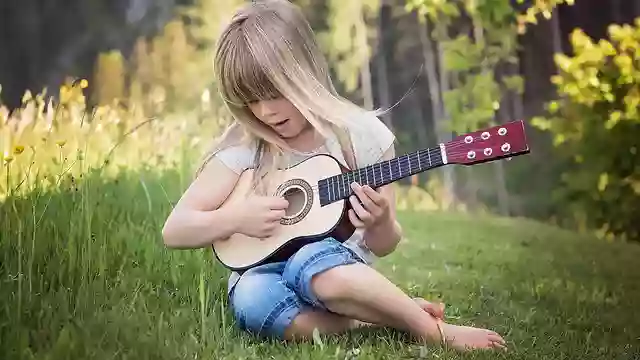 人気のミニギター・トラベルギターおすすめ10選