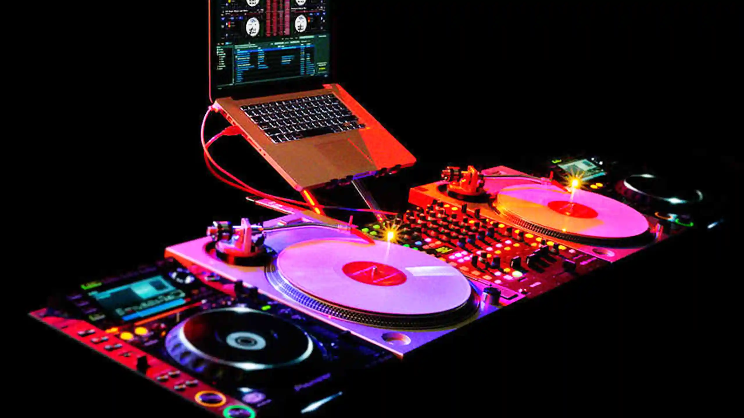 【DJ初心者のための】今さら聞けない「デジタルDJ」のこと